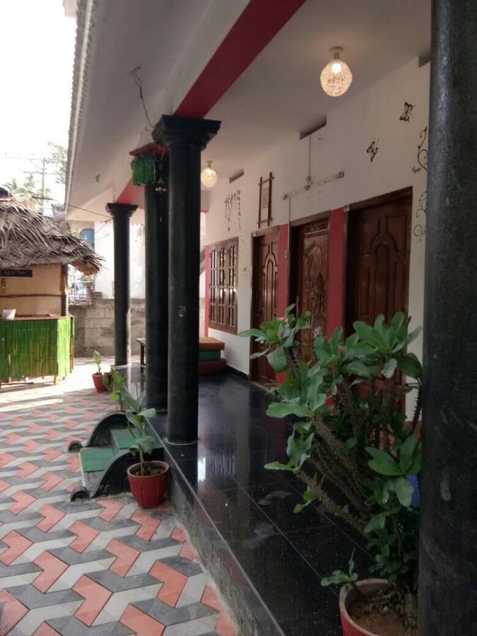 Gone Coastal Homestay Varkala Ngoại thất bức ảnh